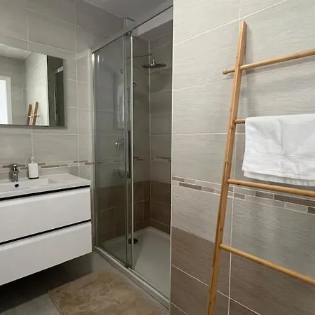 Holiday home Grande Maison Confort Au Coeur De *