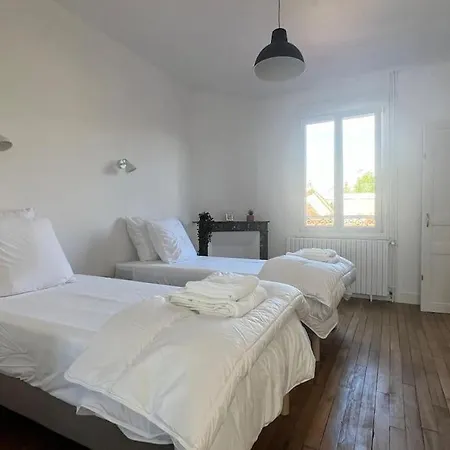 Grande Maison Confort Au Coeur De Holiday home